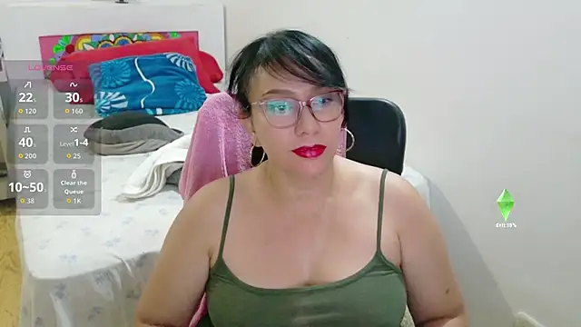 Snapshot of hottplay chatting on 05-30-26, 03:03 hottplay online show from 05-30-26, 03:03
