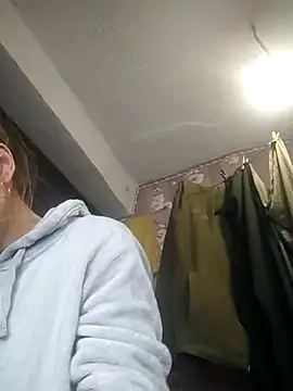 Kristi Ricky online show from 02-16-25, 09:04