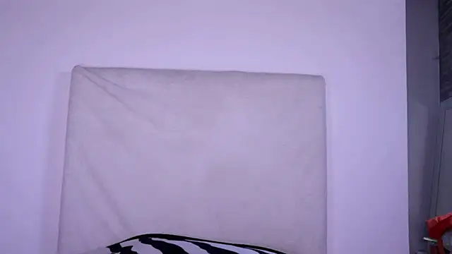 Snapshot of Angelas_dream chatting on 07-22-26, 07:16 Angelas dream online show from 07-22-26, 07:16