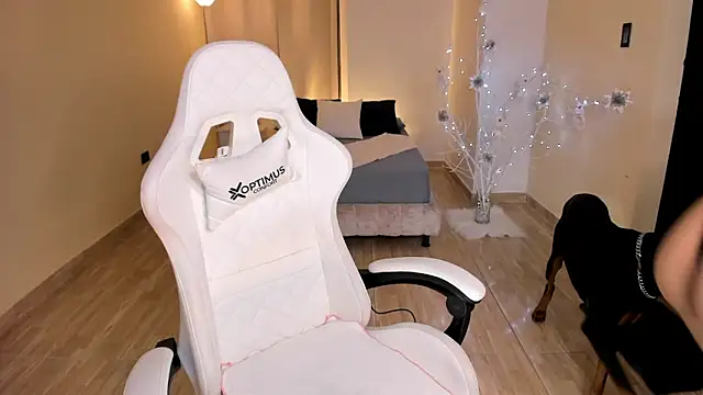 carleee winter online show from 12-07-24, 12:52