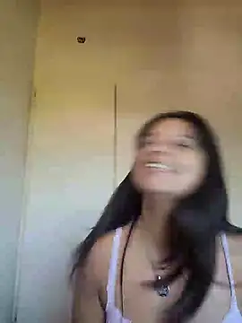 Snapshot of ZaraHoney chatting on 12-09-24, 10:32 ZaraHoney online show from 12-09-24, 10:32