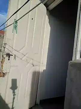 Snapshot of ZaraHoney chatting on 12-21-24, 09:36 ZaraHoney online show from 12-21-24, 09:36