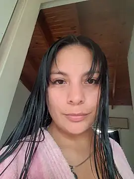 Snapshot of ZaraHoney chatting on 03-01-25, 08:10 ZaraHoney online show from 03-01-25, 08:10