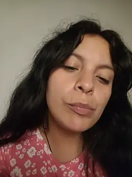 Snapshot of ZaraHoney chatting on 10-11-25, 06:23 ZaraHoney online show from 10-11-25, 06:23