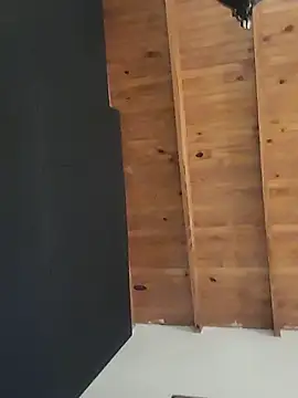 Snapshot of ZaraHoney chatting on 10-22-25, 05:41 ZaraHoney online show from 10-22-25, 05:41