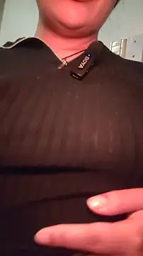 Snapshot of ZaraHoney chatting on 11-07-25, 07:52 ZaraHoney online show from 11-07-25, 07:52