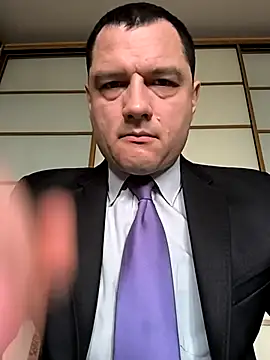 Snapshot of ExclusivePrivate chatting on 10-18-25, 08:37 ExclusivePrivate online show from 10-18-25, 08:37