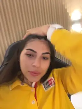 Sarasanders 4 online show from 10-11-25, 04:12