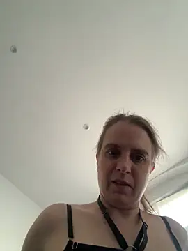 LadyChantale online show from 05-27-26, 05:26