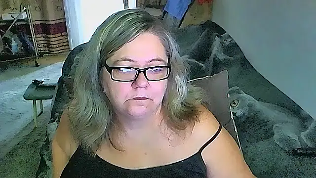 sex2 online show from 10-04-25, 02:20