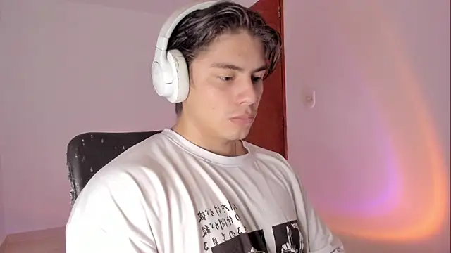 Giordano Russo online show from 04-07-26, 03:56