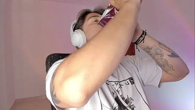 Giordano Russo online show from 04-09-26, 02:55