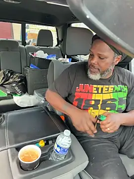 Snapshot of HaloRodeoLover2 chatting on 04-18-26, 07:51 HaloRodeoLover2 online show from 04-18-26, 07:51