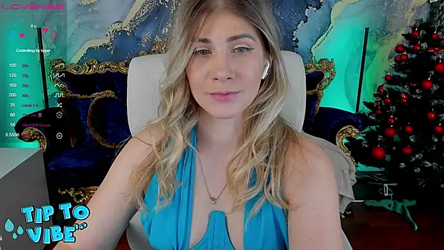 CassandraGood online show from 01-05-25, 12:42