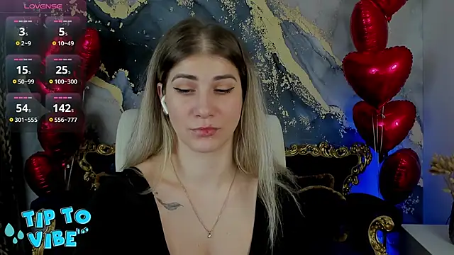 CassandraGood online show from 02-13-25, 10:44