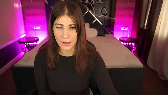 CassandraGood online show from 11-14-25, 07:29