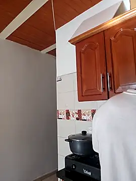 alejandro  2 online show from 12-04-25, 08:28