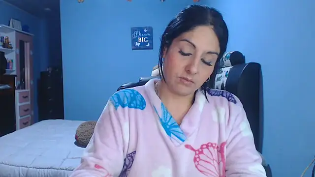 sahtlove1 online show from 05-20-26, 12:39