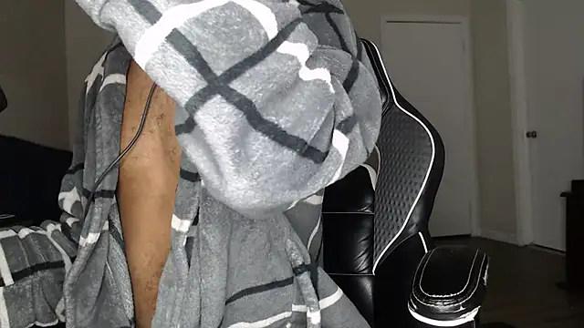 Snapshot of ChrisVacher chatting on 12-15-25, 11:31 ChrisVacher online show from 12-15-25, 11:31