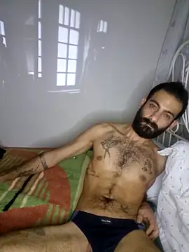 Snapshot of Drkats chatting on 11-23-25, 01:05 Drkats online show from 11-23-25, 01:05