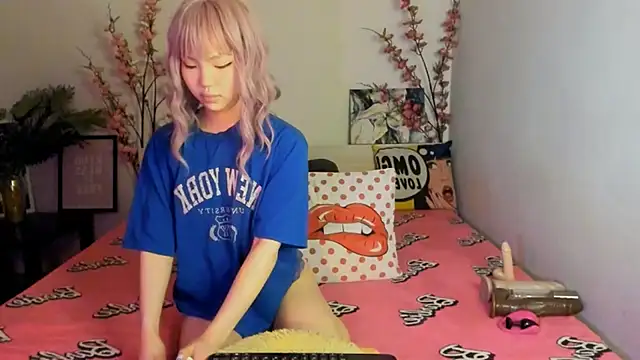 Stripchatlady online show from 02-07-25, 02:40