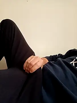 ScalicHat69 online show from 04-09-26, 10:09