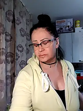 x  KHALEESI  x online show from 02-10-25, 06:24