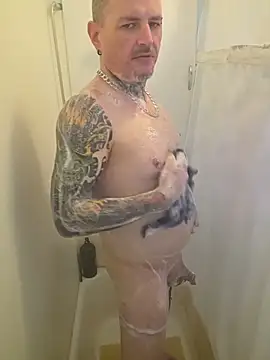 Snapshot of smoke777999 chatting on 12-20-25, 08:38 smoke777999 online show from 12-20-25, 08:38