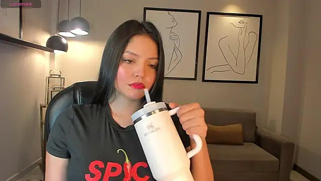 NinaMichelle online show from 07-23-26, 06:17