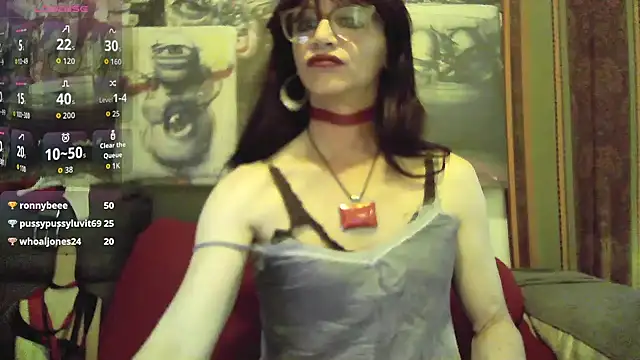 Snapshot of TheBlackWtch chatting on 09-09-25, 06:13 TheBlackWtch online show from 09-09-25, 06:13