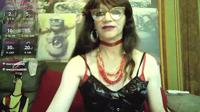 Snapshot of TheBlackWtch chatting on 09-14-25, 09:08 TheBlackWtch online show from 09-14-25, 09:08