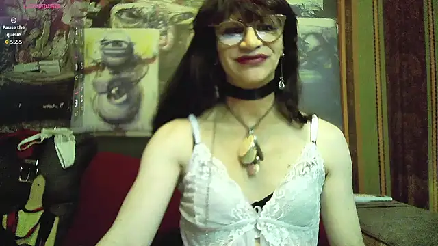 Snapshot of TheBlackWtch chatting on 09-15-25, 05:57 TheBlackWtch online show from 09-15-25, 05:57