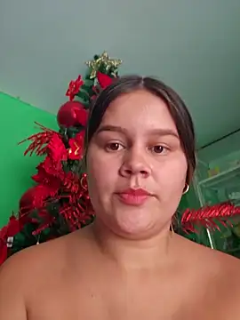 sweet lucia online show from 11-21-25, 02:49