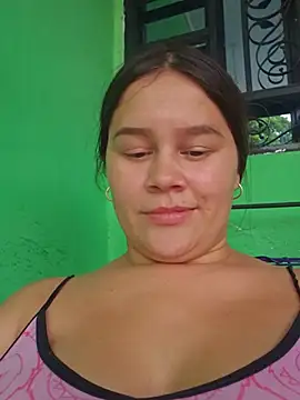 Snapshot of sweet_lucia chatting on 07-25-26, 07:33 sweet lucia online show from 07-25-26, 07:33