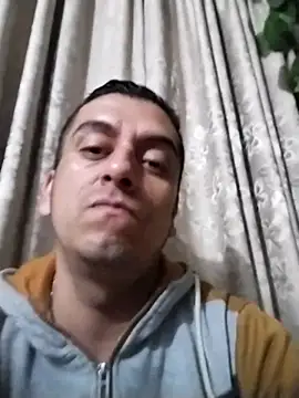 Snapshot of starplss chatting on 01-15-26, 03:22 starplss online show from 01-15-26, 03:22