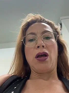 Snapshot of angelitasexy81 chatting on 07-24-26, 03:10 angelitasexy81 online show from 07-24-26, 03:10