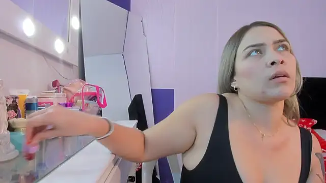 Snapshot of Byanca_Winklar chatting on 12-06-24, 08:40 Byanca Winklar online show from 12-06-24, 08:40