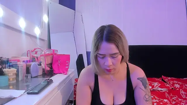 Snapshot of Byanca_Winklar chatting on 12-12-24, 01:06 Byanca Winklar online show from 12-12-24, 01:06