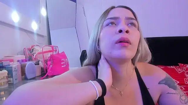 Snapshot of Byanca_Winklar chatting on 12-12-24, 07:48 Byanca Winklar online show from 12-12-24, 07:48