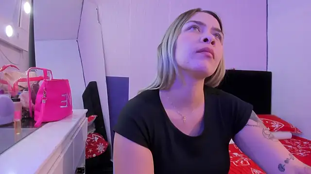 Snapshot of Byanca_Winklar chatting on 12-14-24, 05:14 Byanca Winklar online show from 12-14-24, 05:14