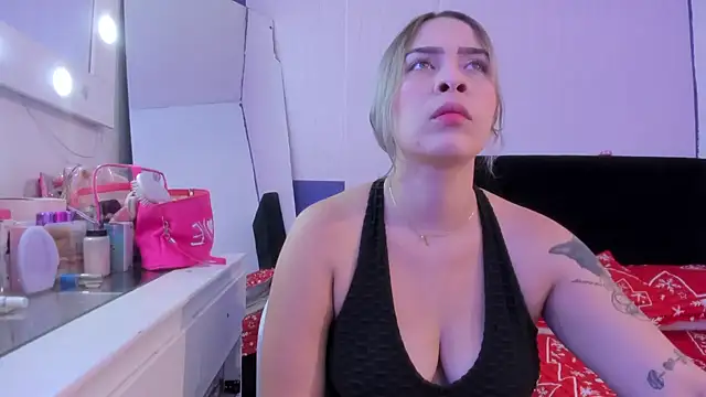 Snapshot of Byanca_Winklar chatting on 12-16-24, 05:43 Byanca Winklar online show from 12-16-24, 05:43