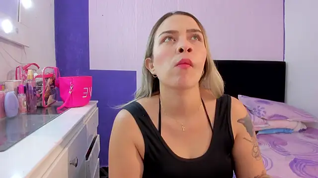 Snapshot of Byanca_Winklar chatting on 03-03-25, 05:29 Byanca Winklar online show from 03-03-25, 05:29