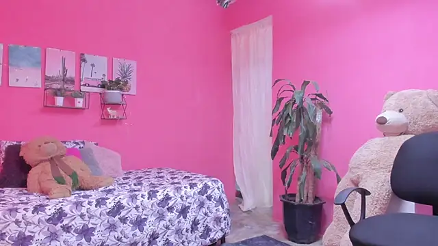 Emma lean online show from 12-03-24, 04:28