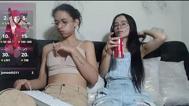 Snapshot of lorena_allison_ chatting on 12-28-24, 05:33 lorena allison online show from 12-28-24, 05:33