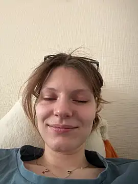 MaryHiggins online show from 02-04-25, 01:27