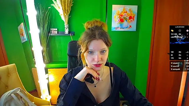 MaryHiggins online show from 02-07-25, 01:22