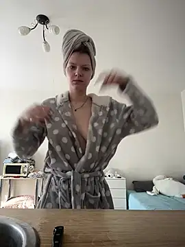 MaryHiggins online show from 03-23-25, 07:53