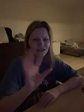 MaryHiggins online show from 03-04-26, 06:03