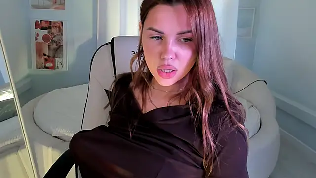 Roxana Wet  online show from 06-05-26, 01:28