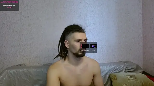 Snapshot of Aestheticguy101 chatting on 03-06-25, 07:57 Aestheticguy101 online show from 03-06-25, 07:57